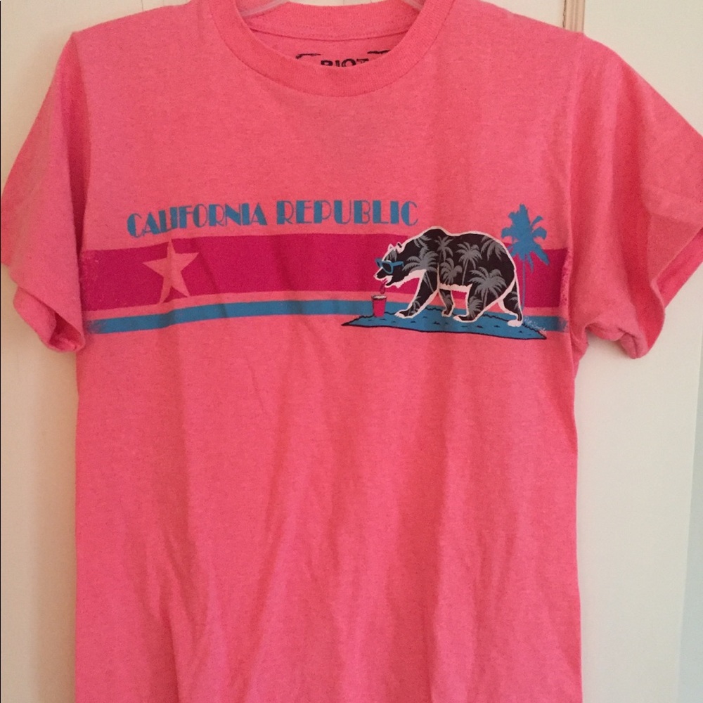 California Republic unworn T Shirt
